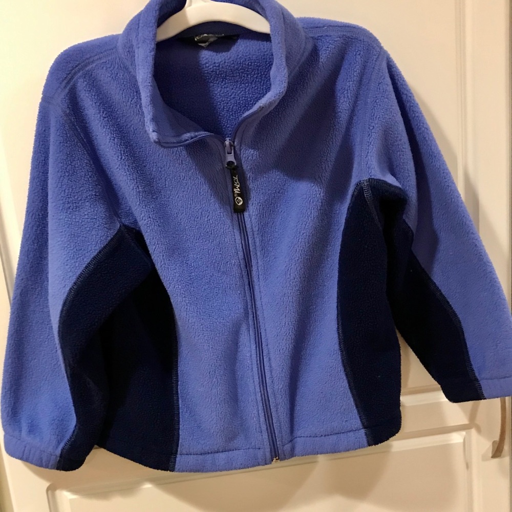 Warm zippered shirt/jacket